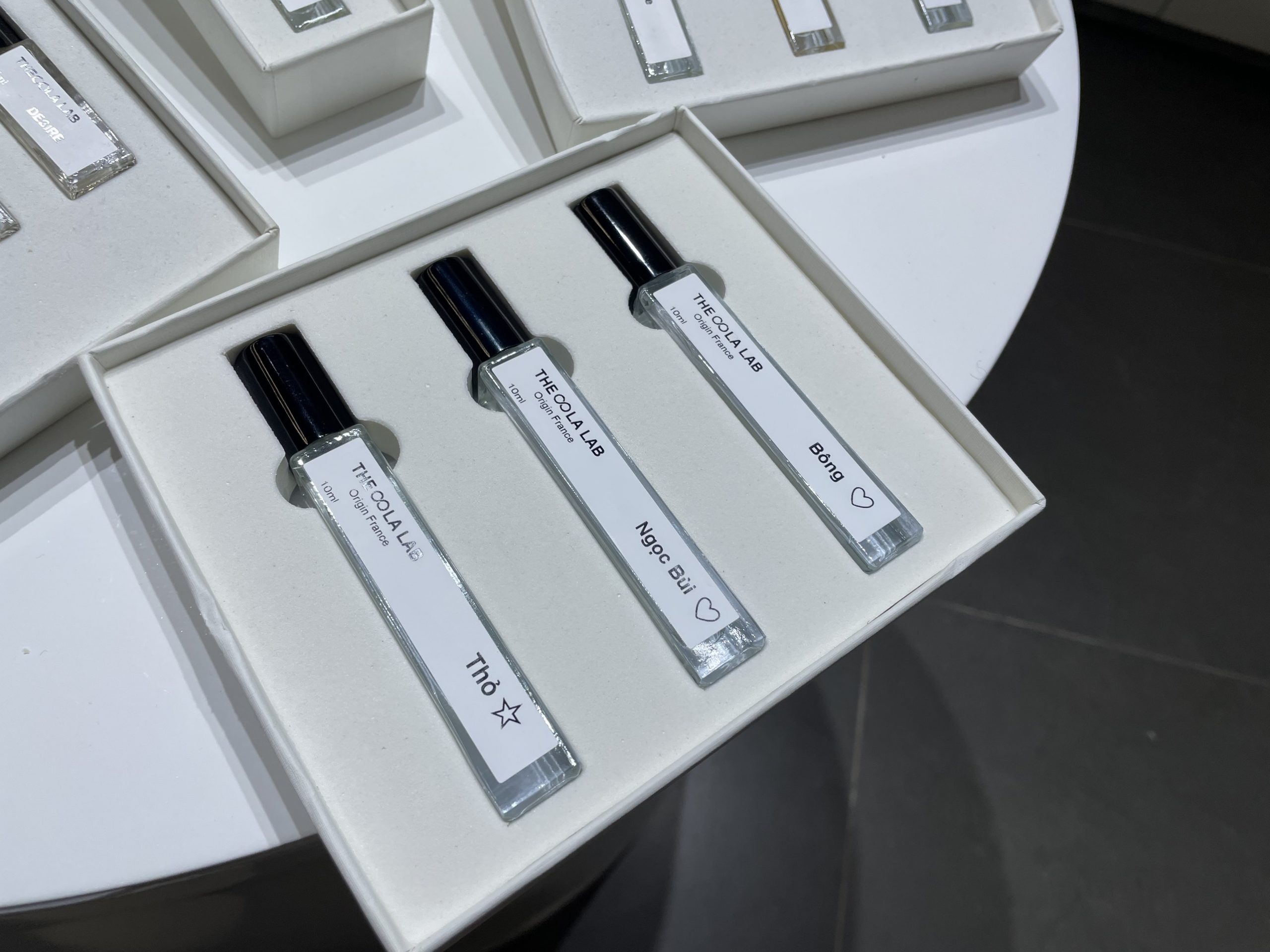 Nước Hoa Pha Chế: Quà Tặng Ý Nghĩa Cho Ngày Quốc Tế Phụ Nữ 8/3