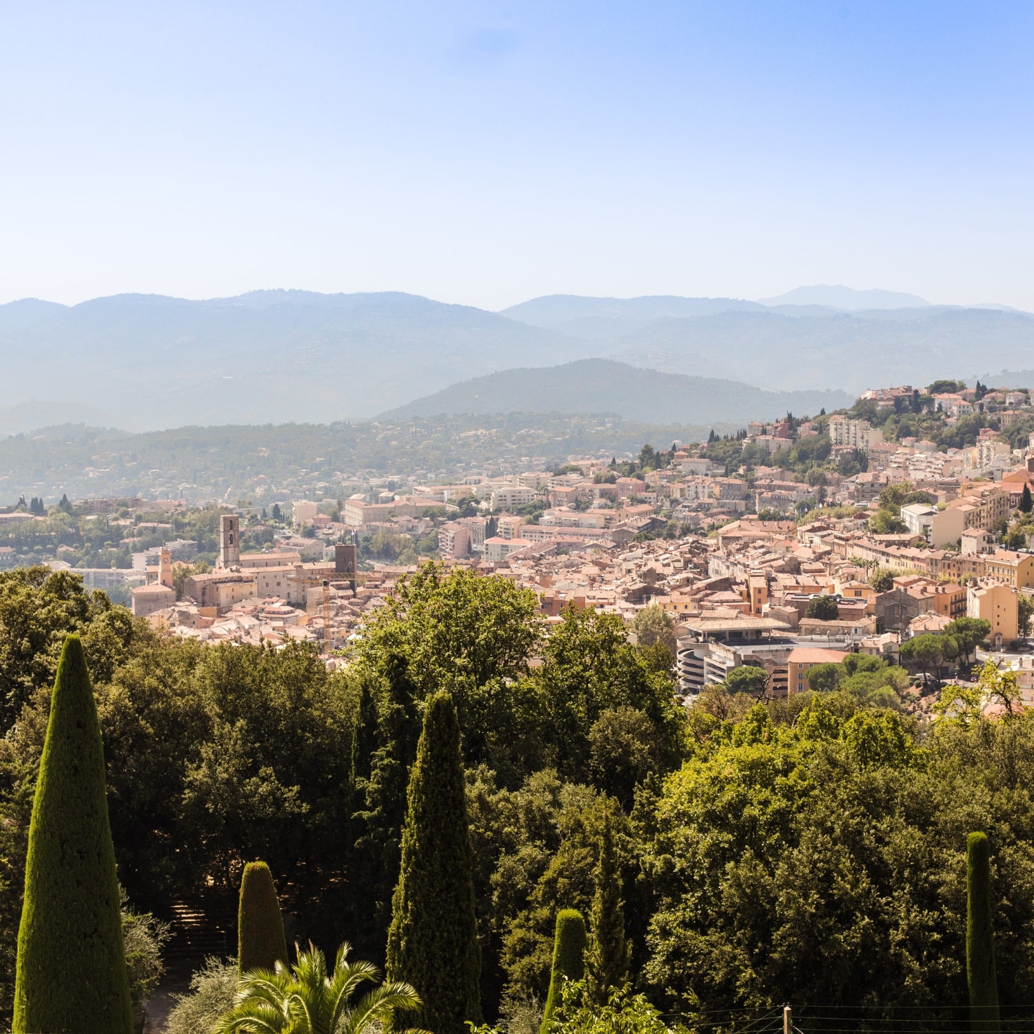 Khám Phá Grasse - Thiên Đường Nước Hoa Của Thế Giới