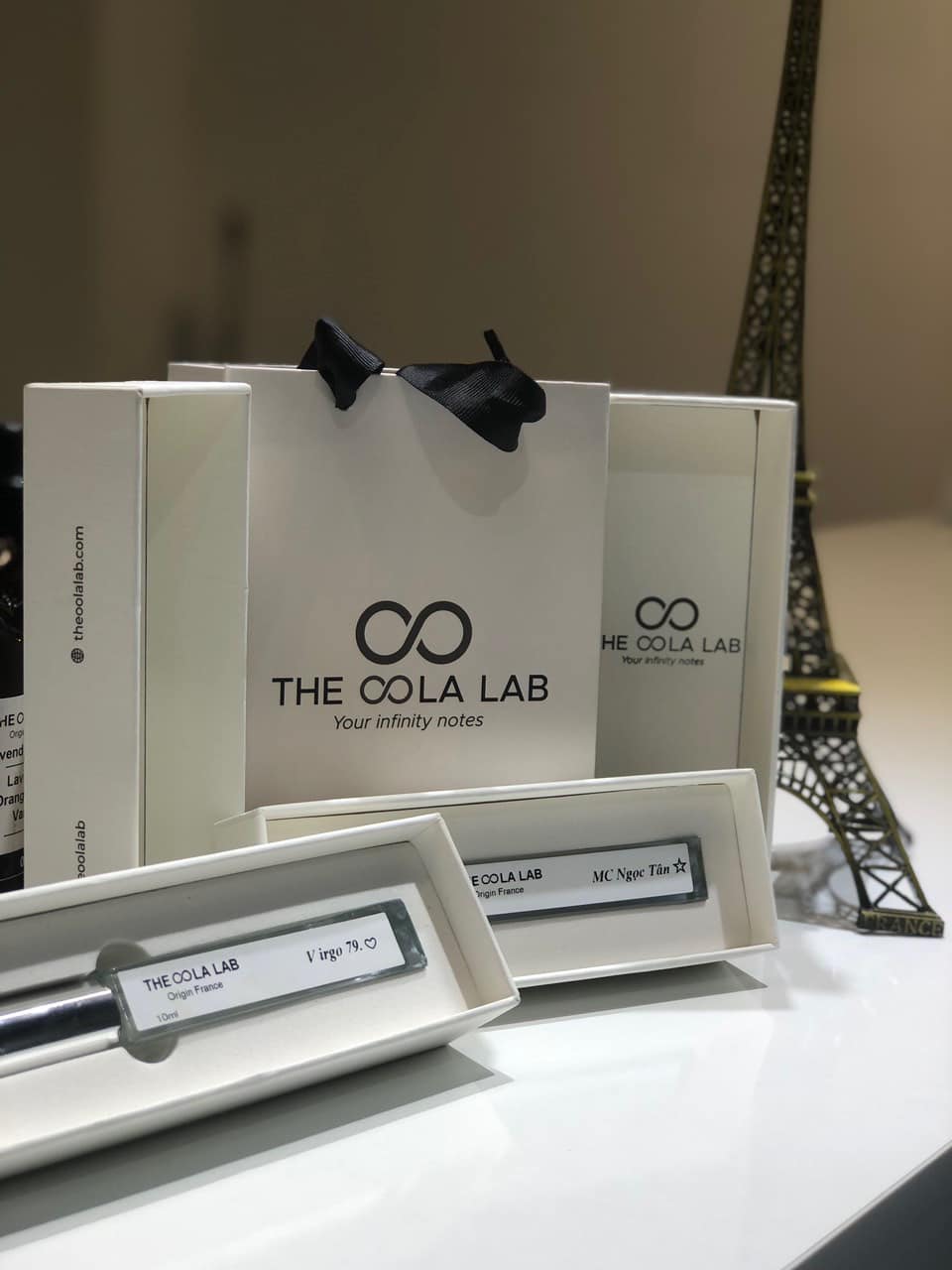 Bí Mật Pha Chế Nước Hoa Cho Nam và Nữ