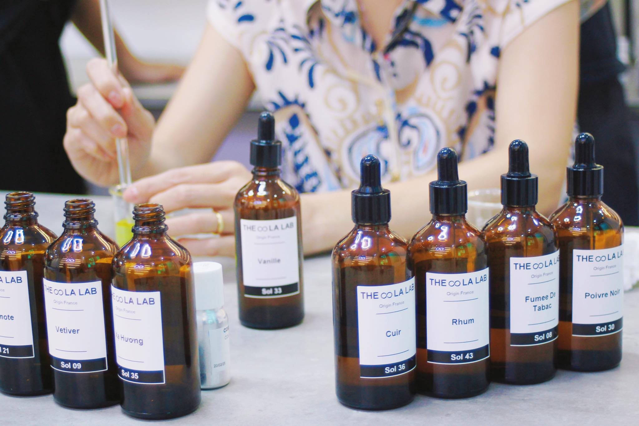 Cách Để Cảm Nhận Hương Thơm Một Cách Trọn Vẹn