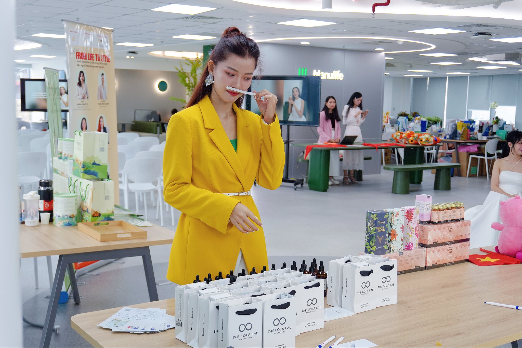 Cách Để Làm Người Khác Ấn Tượng Về Bạn Bằng Mùi Hương