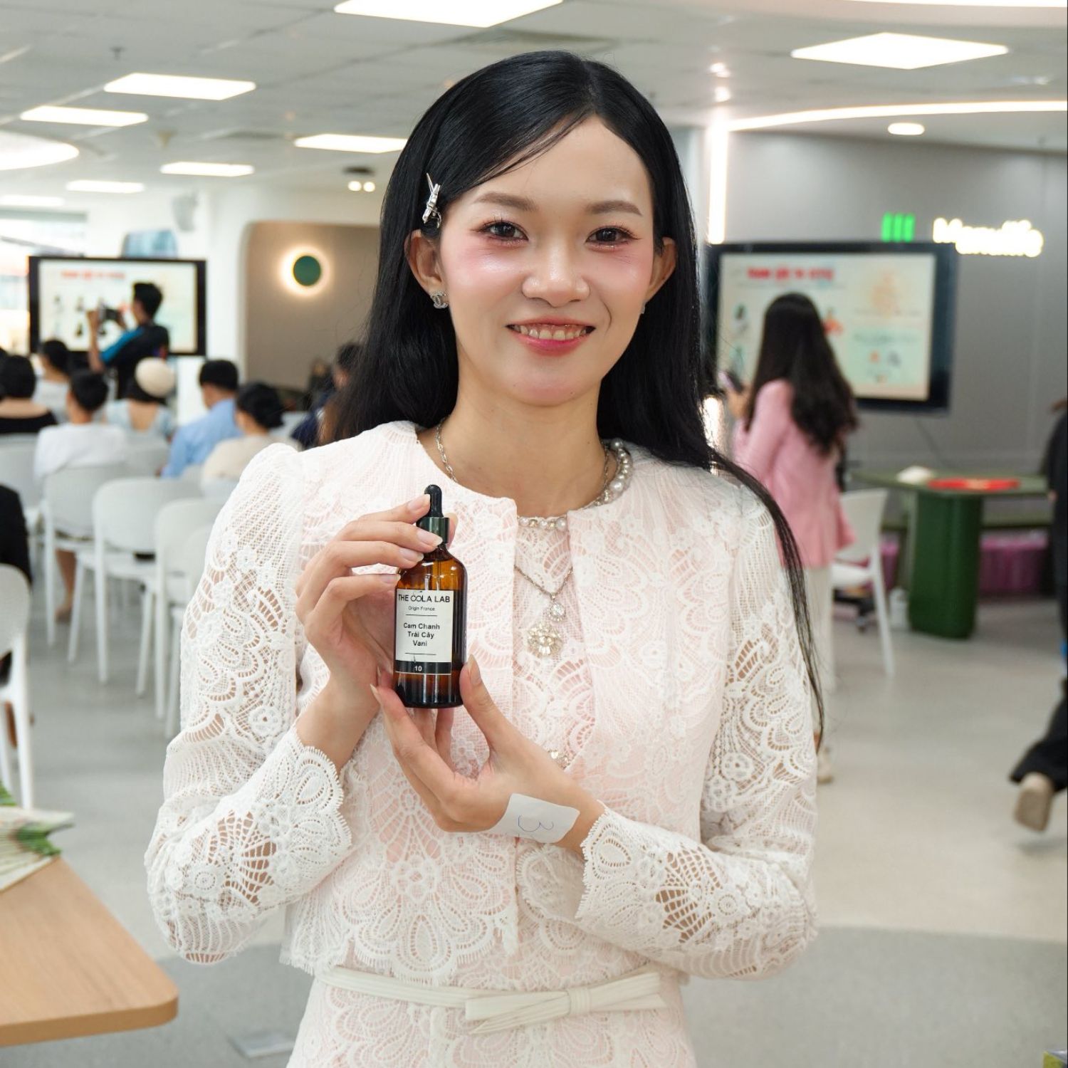 Nước Hoa Cá Nhân và Cá Tính